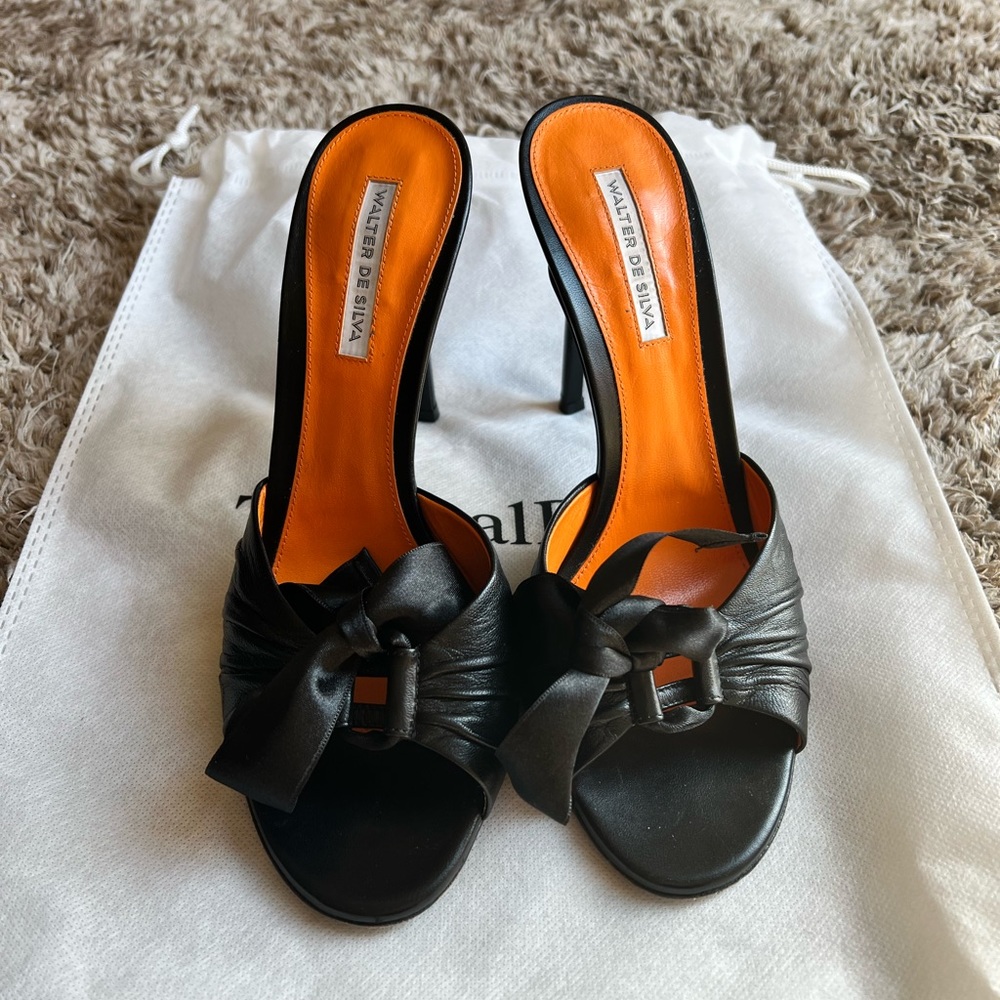Walter De Silva leather heels